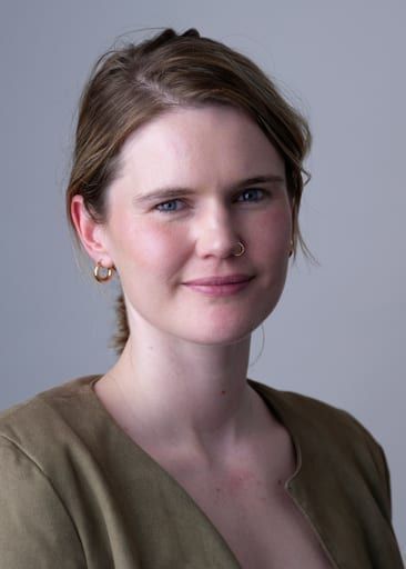 Photo of Julia Tatham